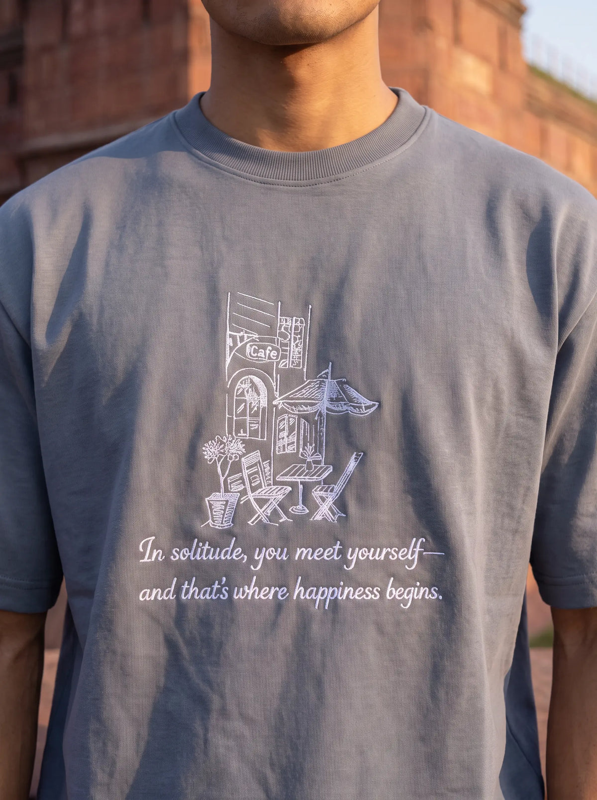 Oversized Unisex T-Shirt: Solitude Café